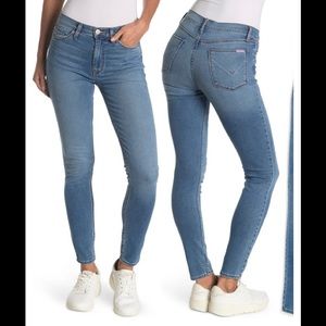 NWT Hudson Blair high rise skinny jeans in color Jakarta.